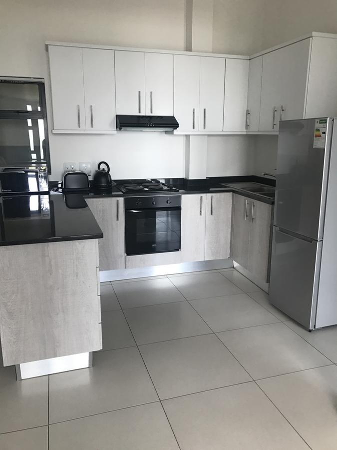 Toti Oasis Holiday Apartments Amanzimtoti Kültér fotó